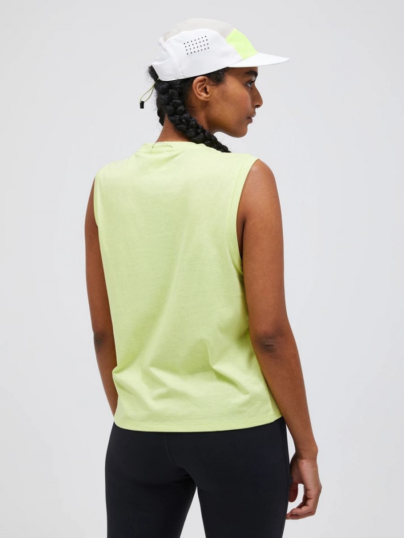 Peak Performance Explore Sleeveless Women's T-Shirt Yellow | DIY04-017