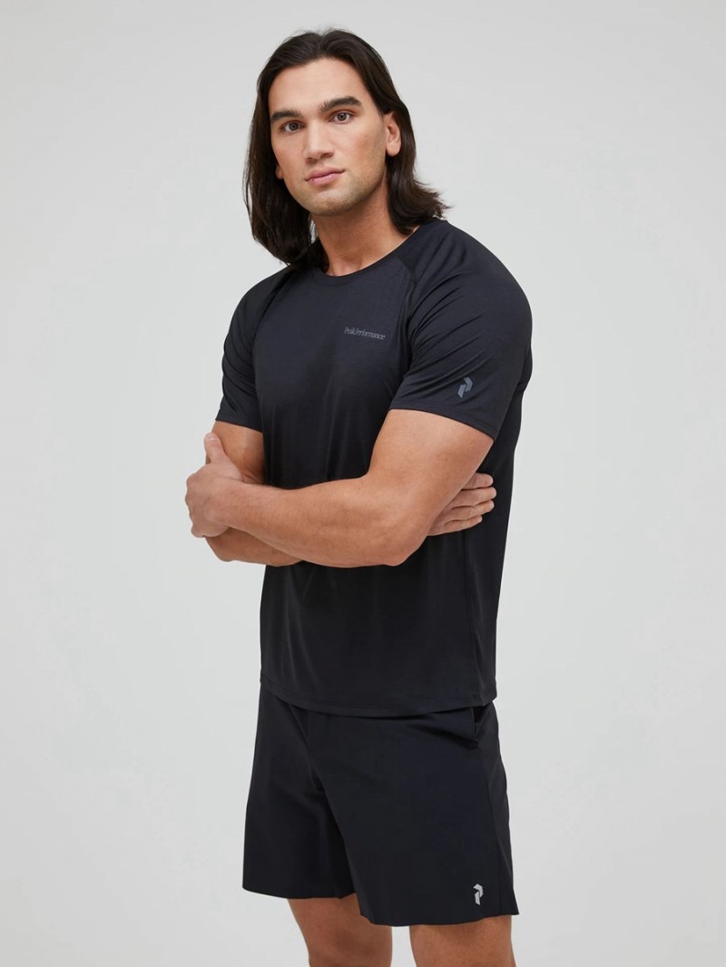 Peak Performance Fly Men's T-Shirt Black | LPK99-202