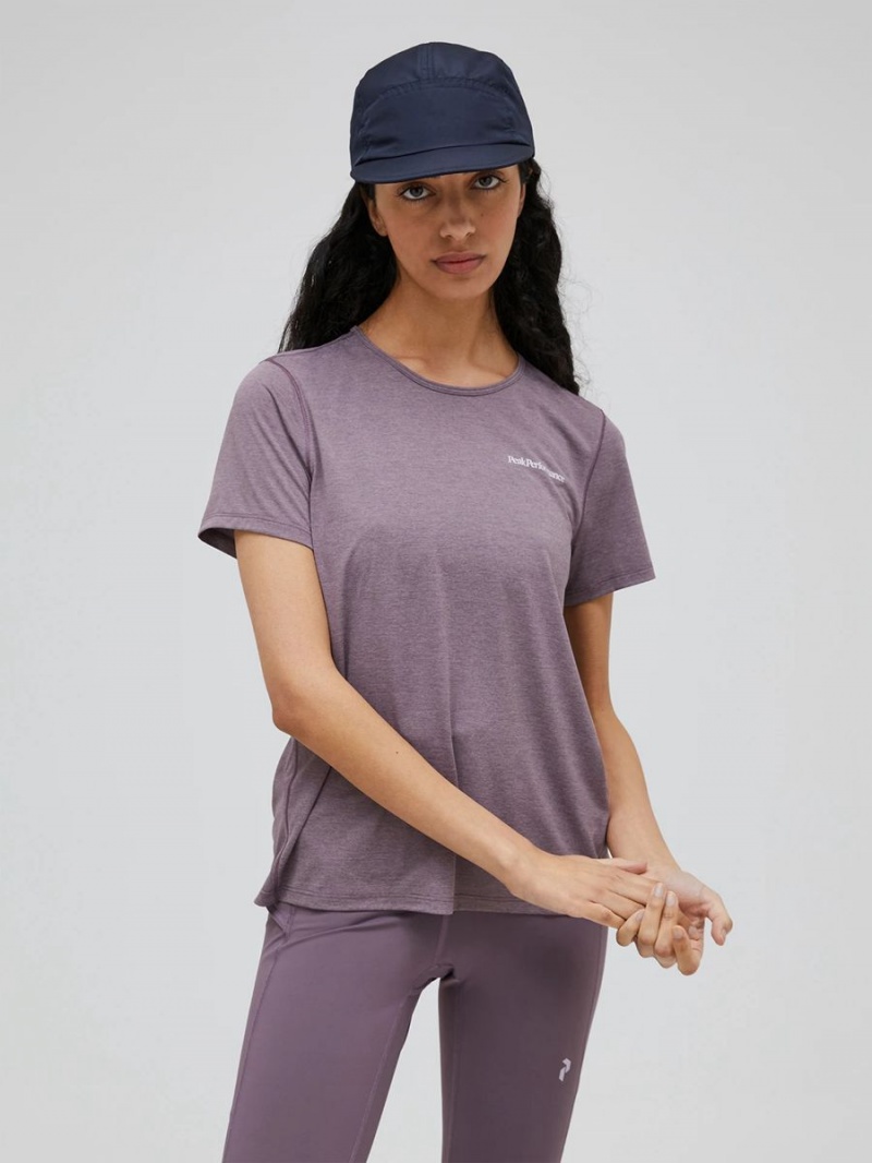 Peak Performance Fly Women's T-Shirt Purple | YUD12-410