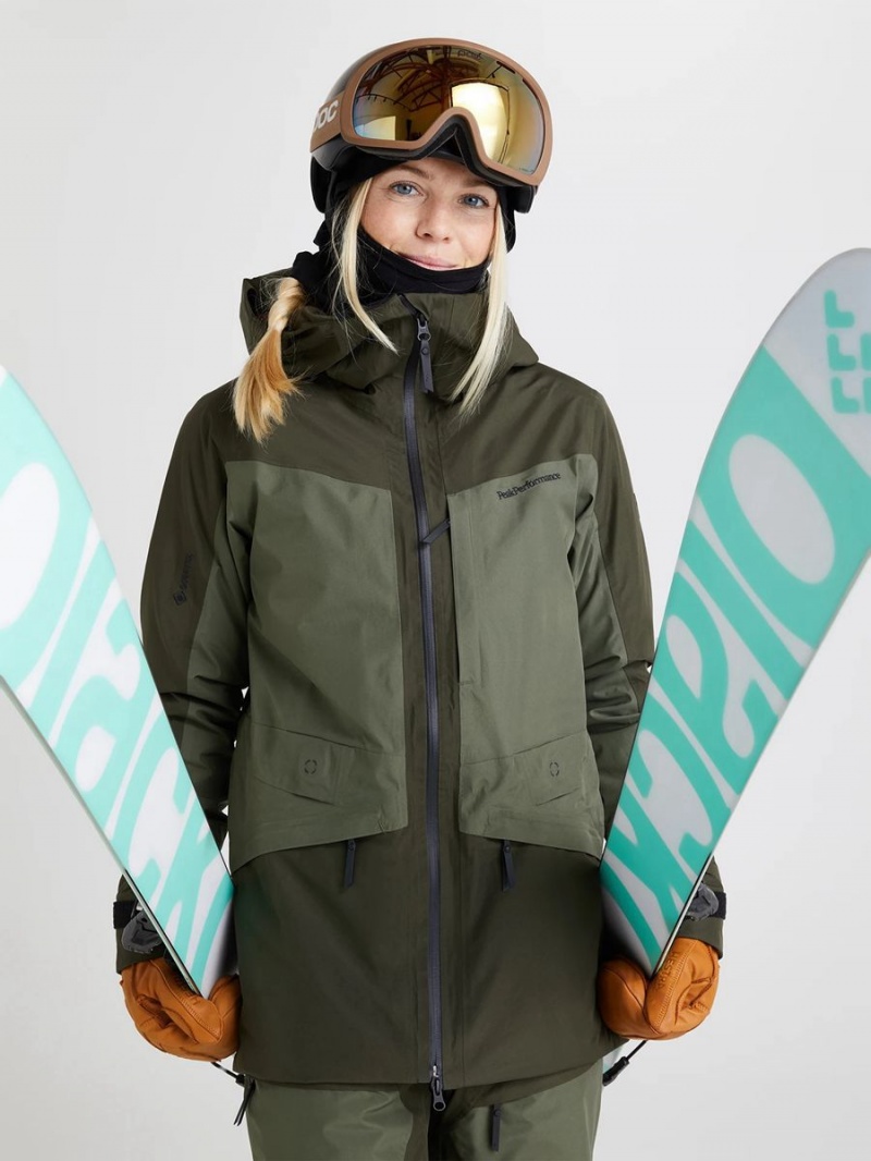 Peak Performance Gravity Gore-Tex 2L Women's Ski Jacket Green / Green | XRJ94-408