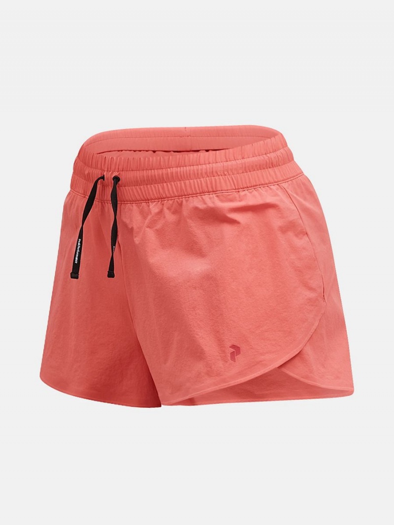 Peak Performance Light Women's Shorts Pink | ALG52-502