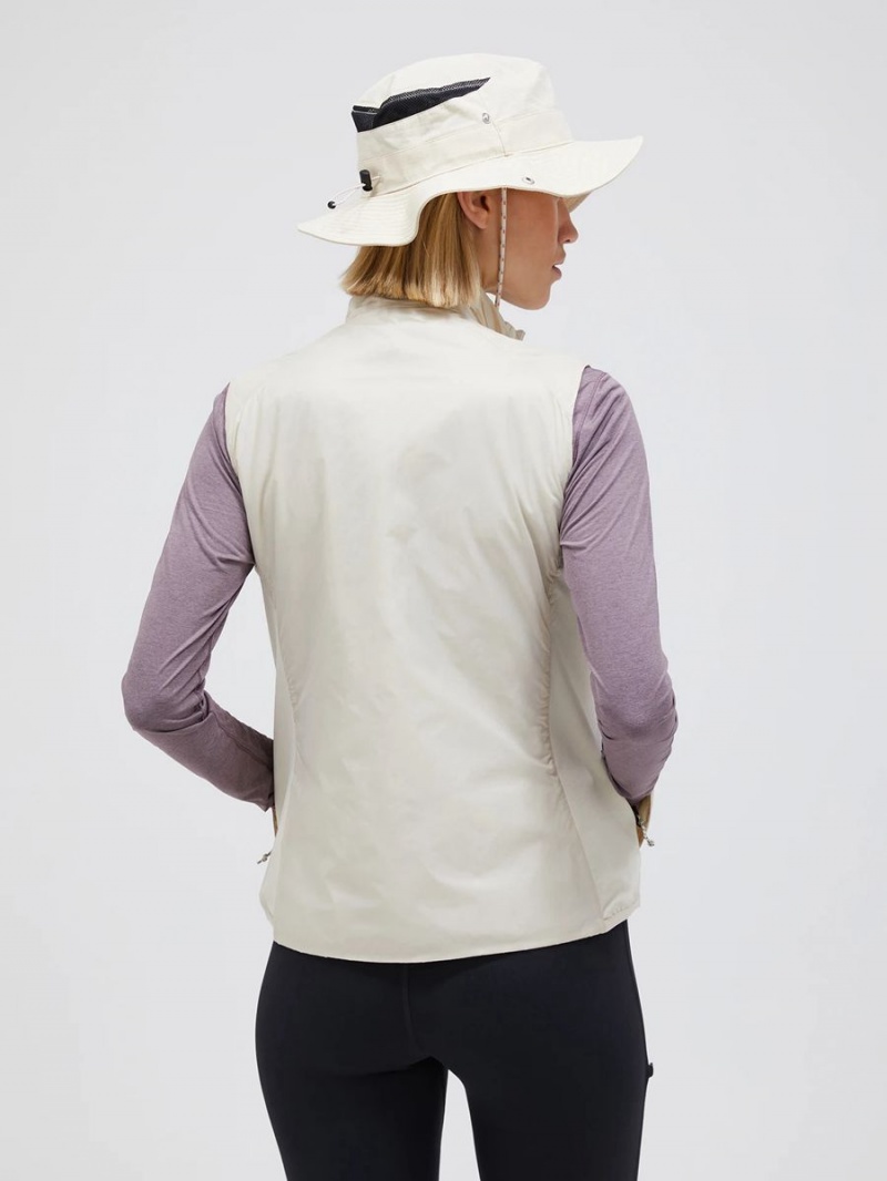 Peak Performance Radiance Hybrid Women's Vest Beige | LHI36-868