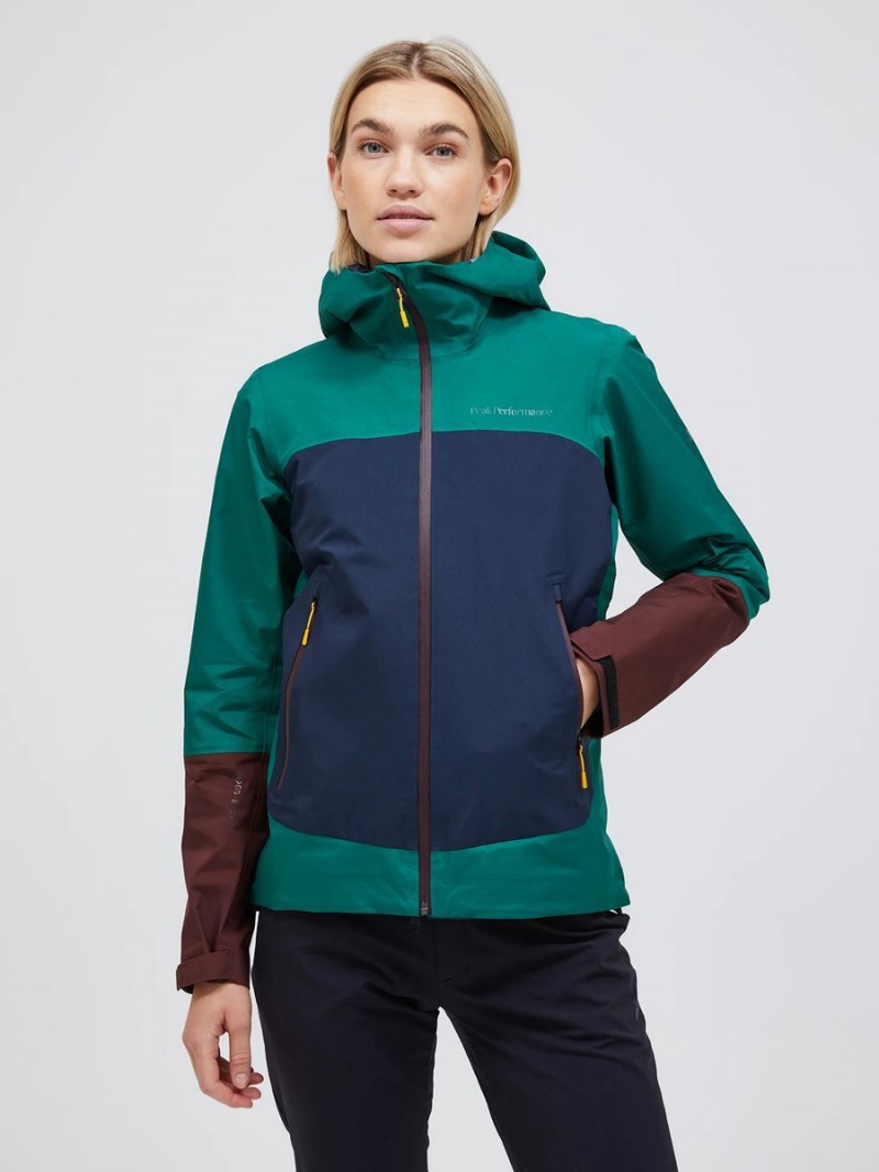 Peak Performance Vislight Gore-Tex Light 3L Women's Ski Jacket Green / Navy / Burgundy | WBU37-802